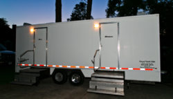 wedding bathroom trailer rental