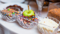 caramel apples